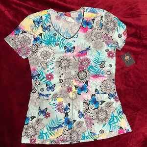Dickies patterned scrub top